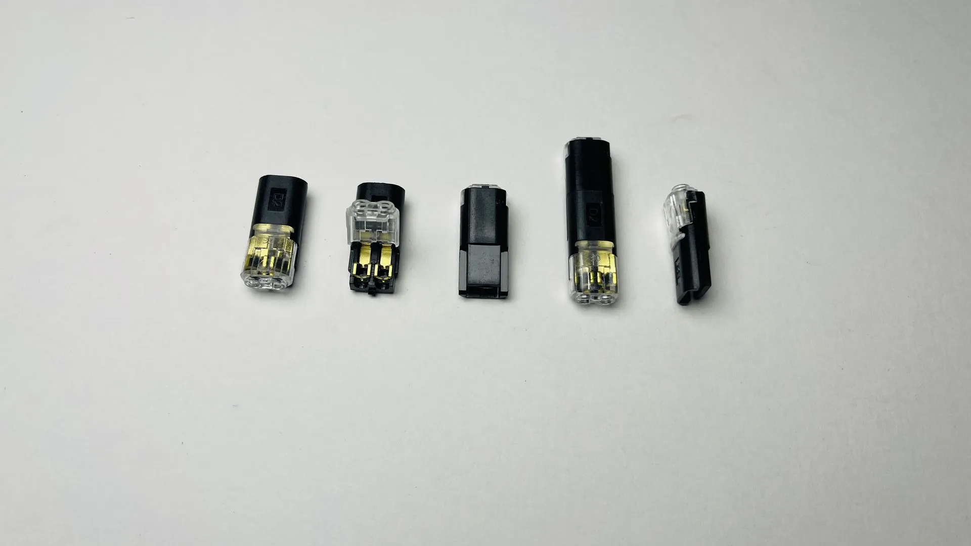 D2 2-Pin Quick Connect Wire Terminal 10A 300V - Image 2